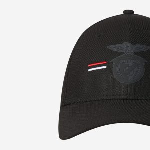 Boné Preto Clássico Emblema SL Benfica